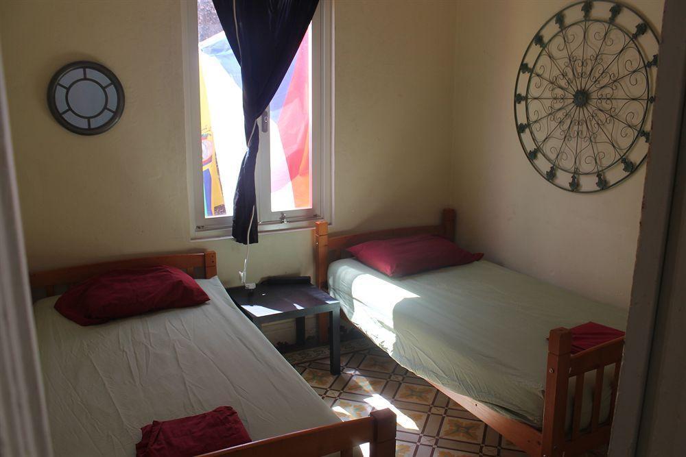 Hostel H1 Miramar San Juan Exterior foto